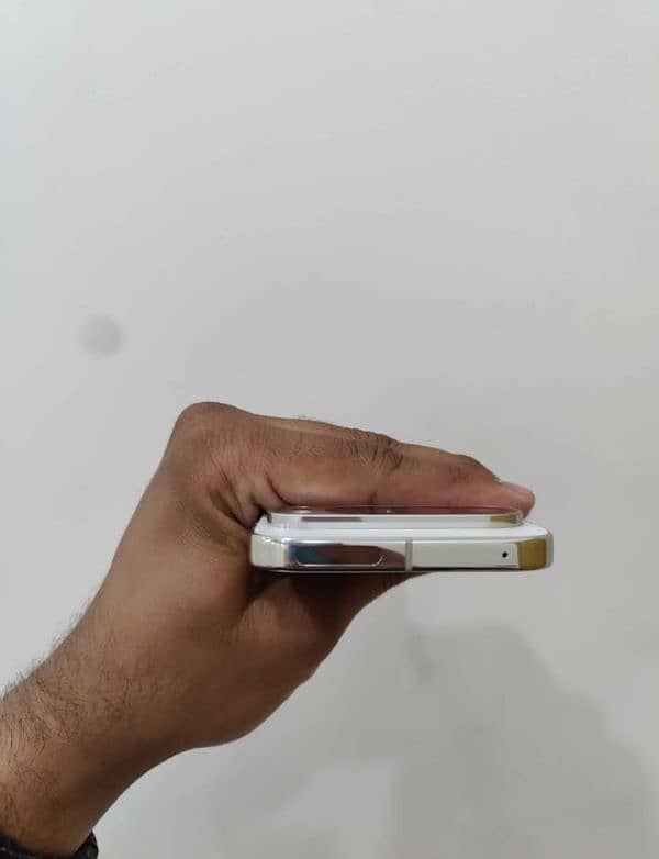 Google pixel 9 pro 2