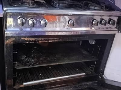 Sky Flame Gas Cooking Range with Oven – Used Condition