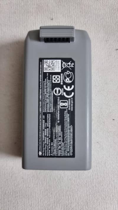 DJI Mini 2 batteries & charging hub