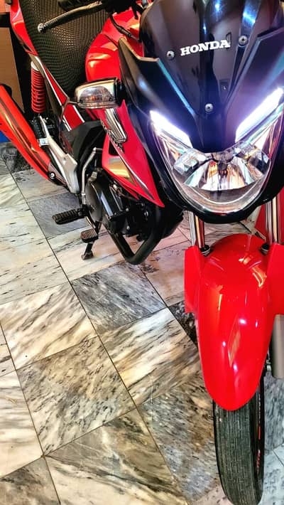 Cb150F 2021/2022 Model Total Ok bike Personal used 14,000 driven