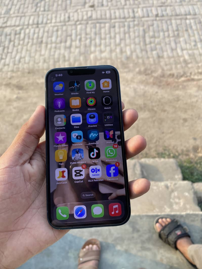 Apple iPhone 14 0