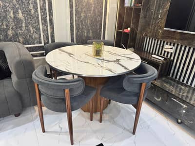 4 Seater dining Table