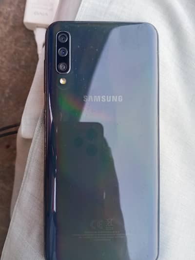 Samsung Mobile A50