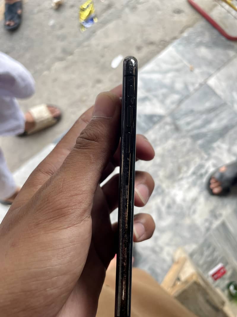 Apple iPhone X 1
