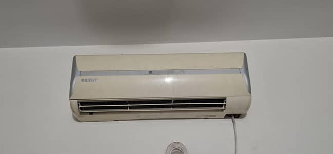 ORIENT 1 TON NON INVERTER AC FOR SALE