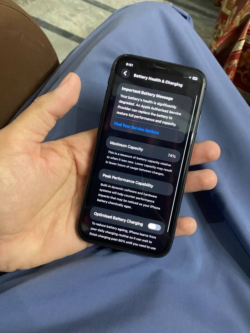 Apple iPhone 11 6