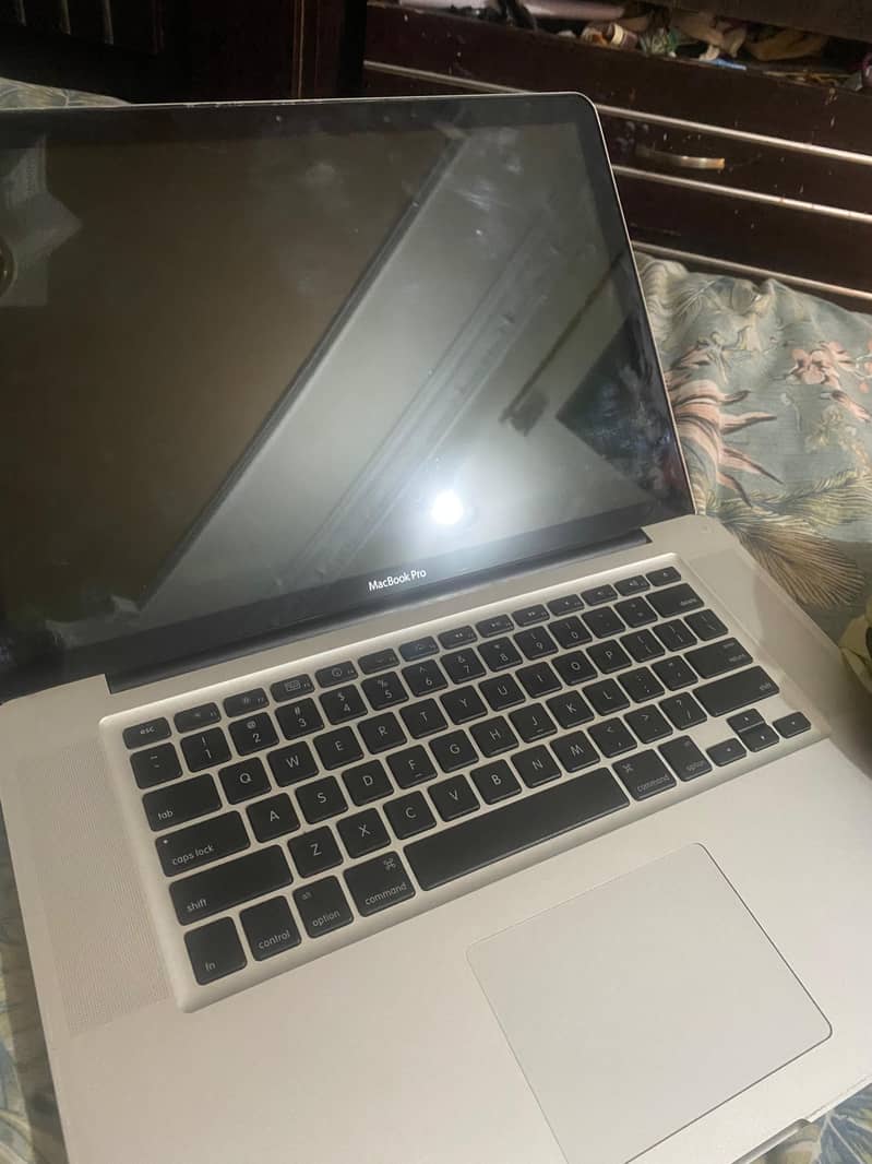 MacBook Pro 2