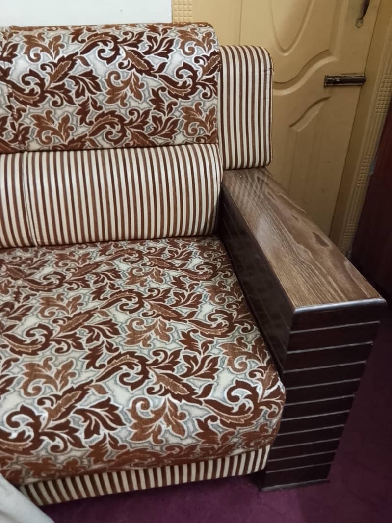 one 3 seater two single sofas 0