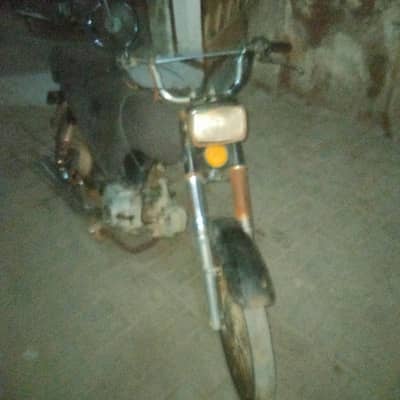 bike blkl sahe h all paperwork clear