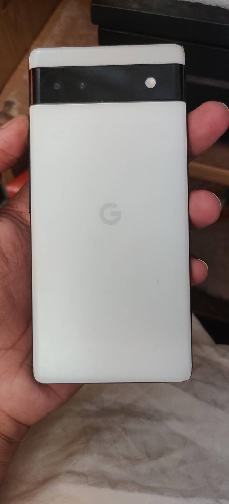 Google pixel 6A 3