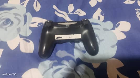 ps4 games and controller