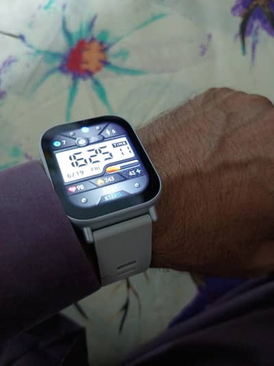Redmi watch 5 Active new just 5 days use