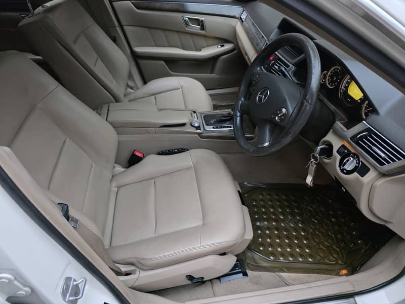 Mercedes E Class 2010 E250 CGI 12