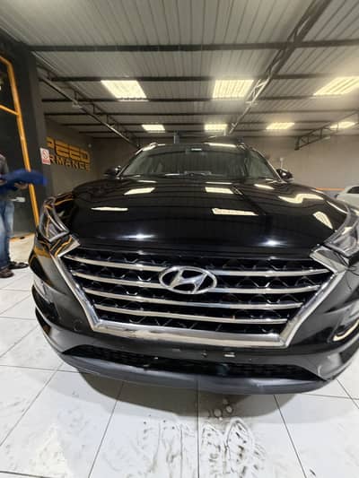 Hyundai Tuscon