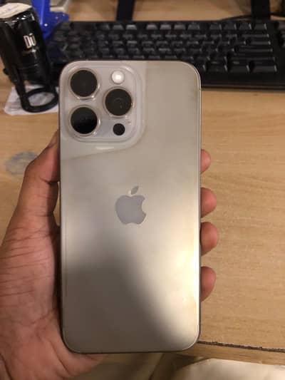 Apple iPhone 15 Pro Max