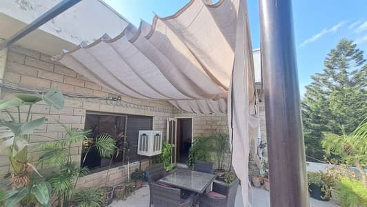 Rooftop Gazebo / Outdoor Shade Canopy for Terrace & Garden