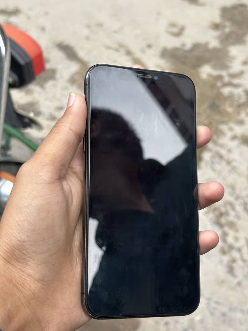 Apple iPhone X 1
