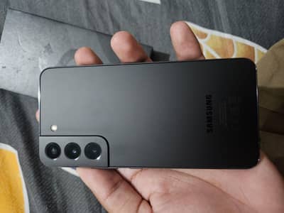 Samsung S22, NON PTA, NO exchange.