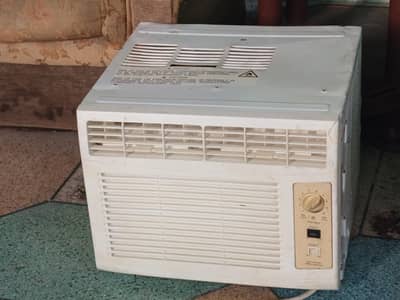 0.75 Ton windows AC for sale perfect condition