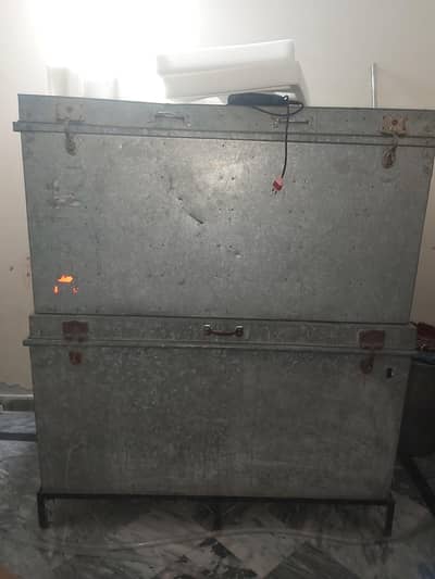 Iron Trunk - Peti
