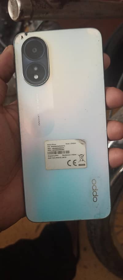 OPPO A18