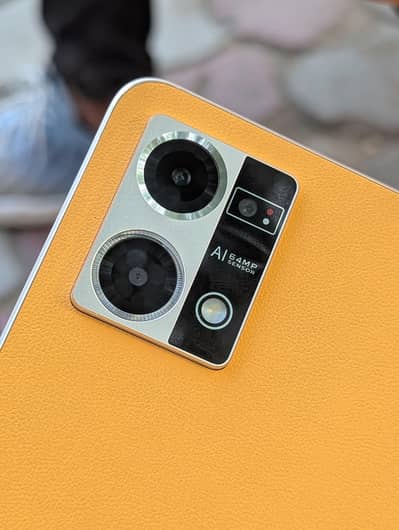 OPPO F21 Pro