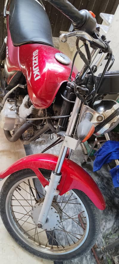 Am Sailing My Suzuki Gd (Japanese Model)