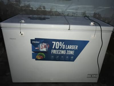 Hair deep freezer for sale new condition 10/10