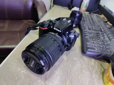 DSLR Nikon D5500 with 2 lens
