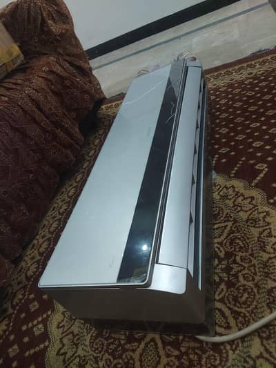 kenwood 1.5 ton ac