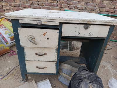 School office table
