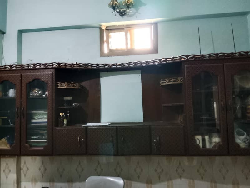 fixed wall showcases 1