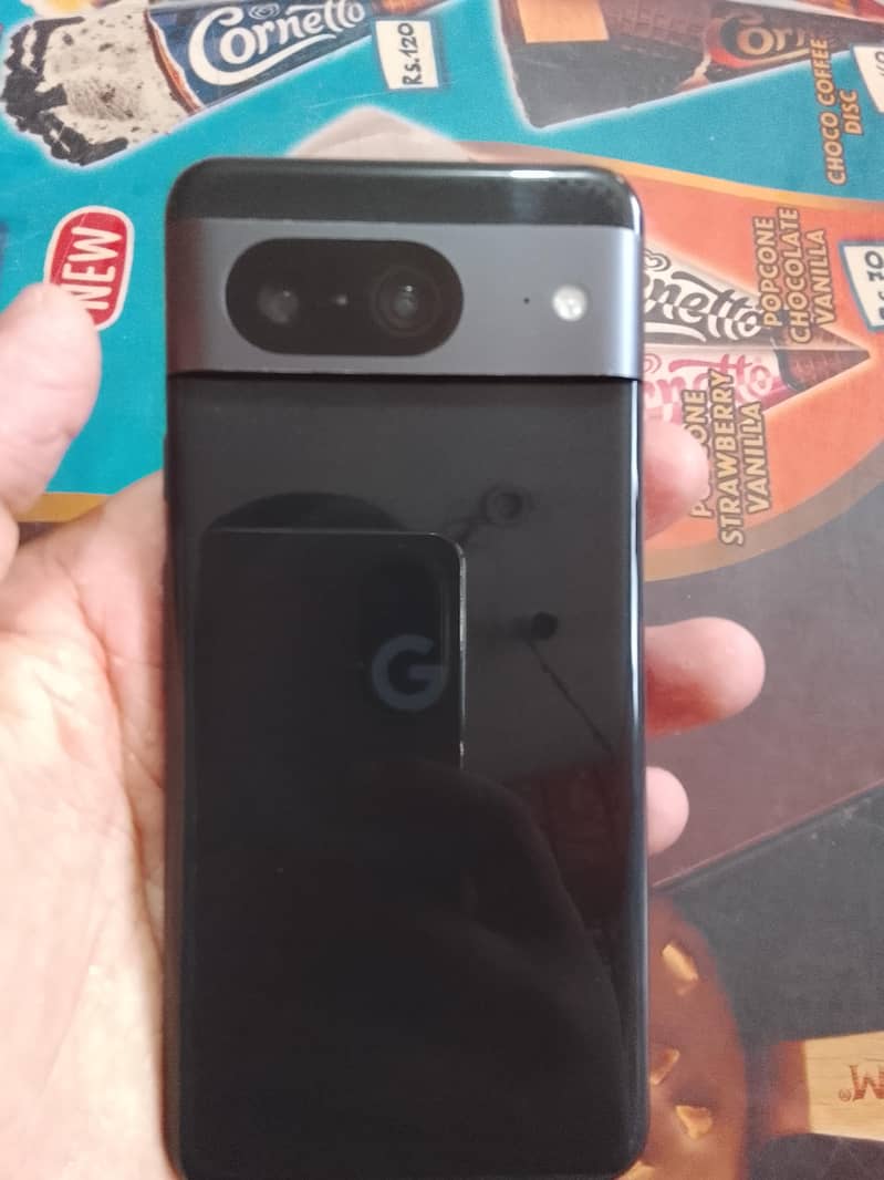 Google Pixel 8 1
