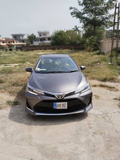 Altis 1.6 grey graphite 2023 less than 50000km first owner  genuine