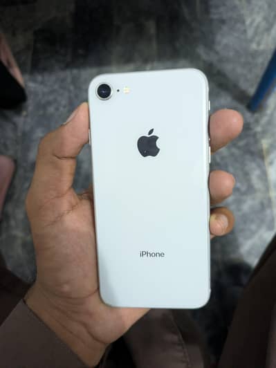 Apple iPhone 8