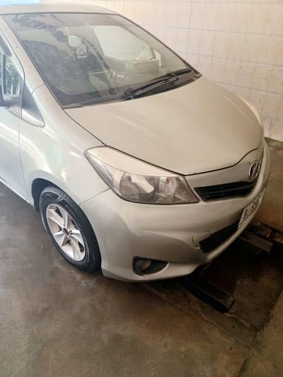 Toyota Vitz 2011