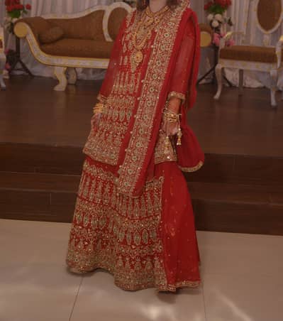 Bridal lehnga with cane cane and potli