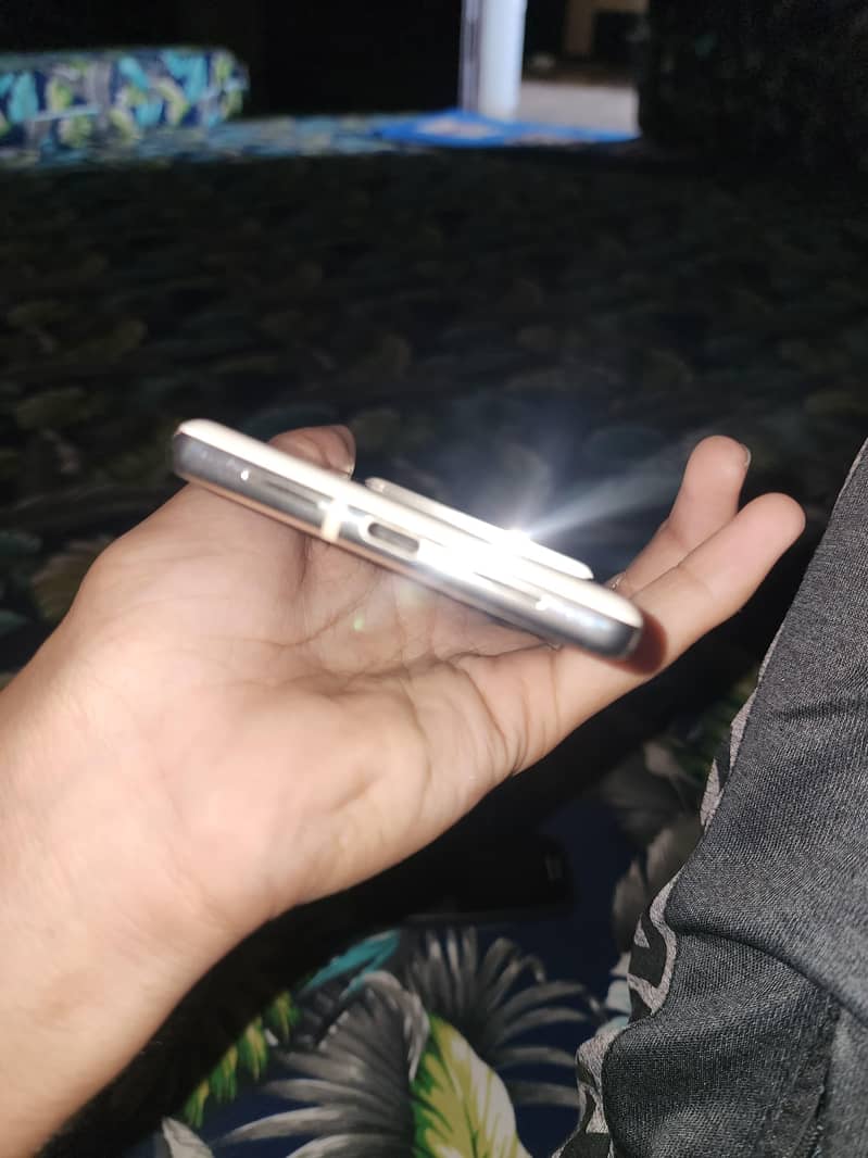 Google Pixel 6 Pro 2