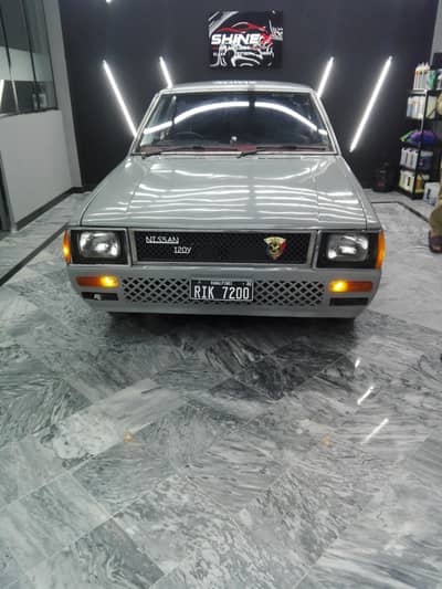 Nissan Datsun 120y