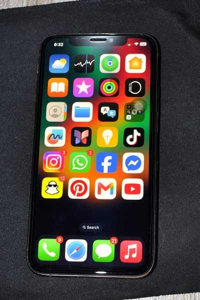 Apple iPhone XS