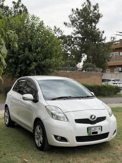 Toyota Vitz 2010