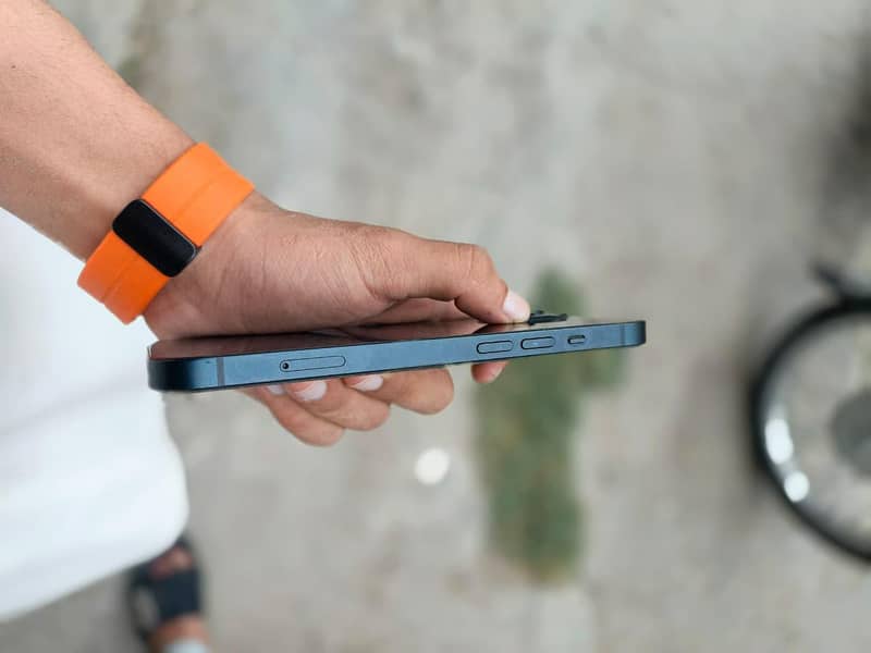 iphone 13 6