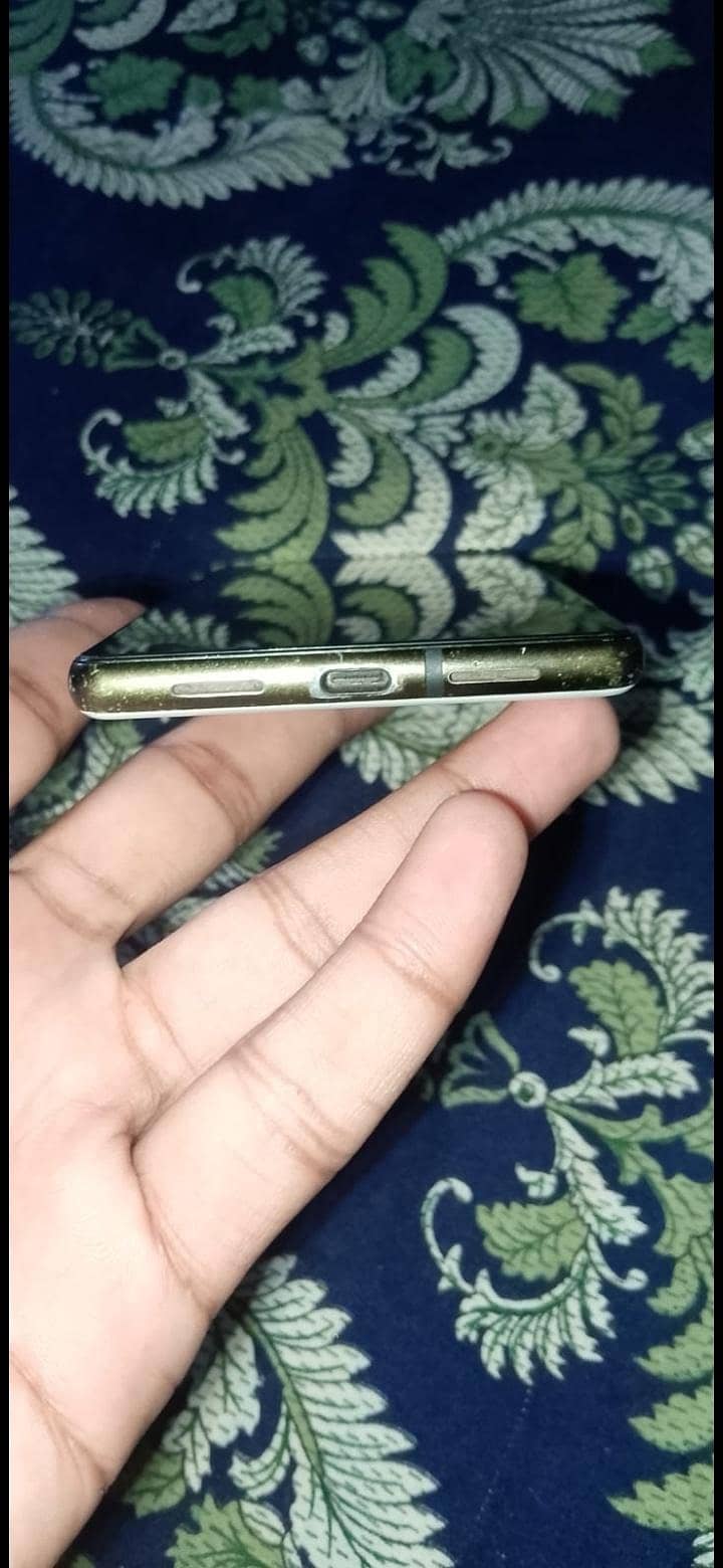 Google Pixel 6 3