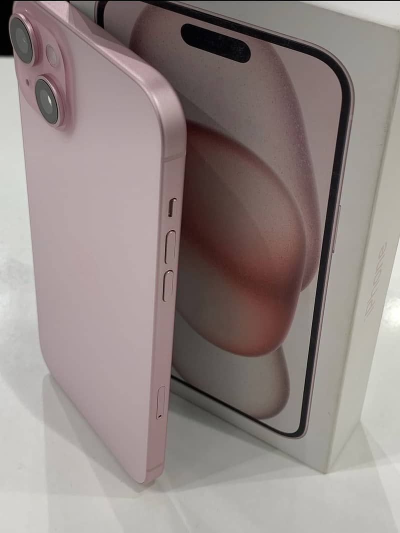 Apple iPhone 15 plus 1