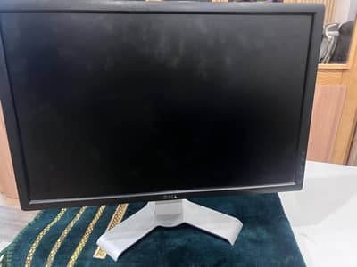 Dell 24" LED/LCD Monitor – Premium Display
