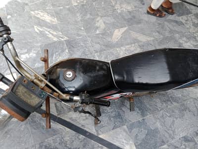 United motorcycle 03064566480 call