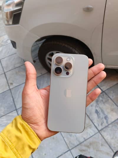 Apple iPhone 15 Pro