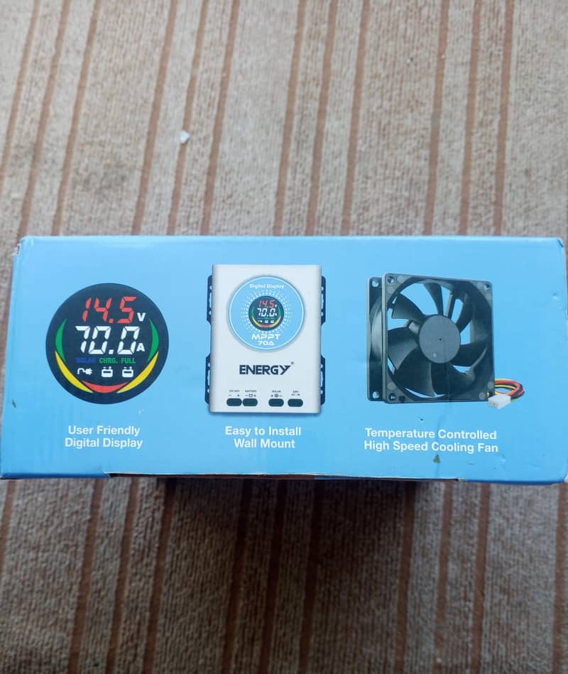 MPPT SOLAR CHARGE CONTROLLER 1