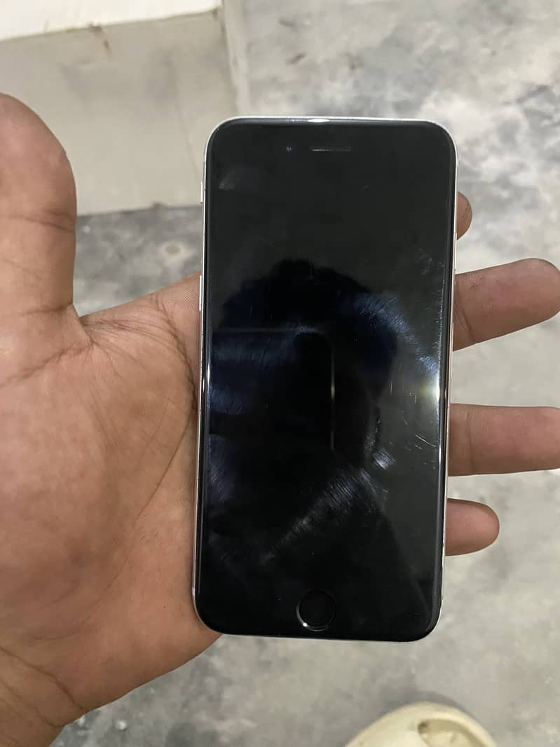 Apple iPhone 6 1