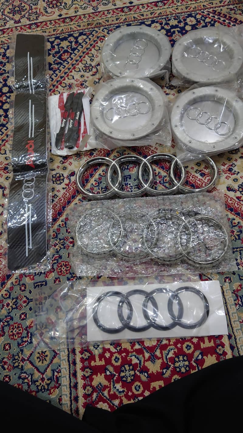 Audi monograms 0